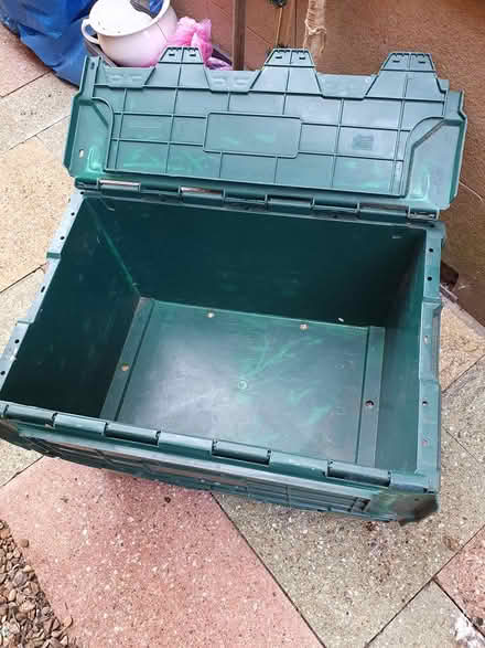 Photo of free Removal/storage crate (Aldershot GU12) #2
