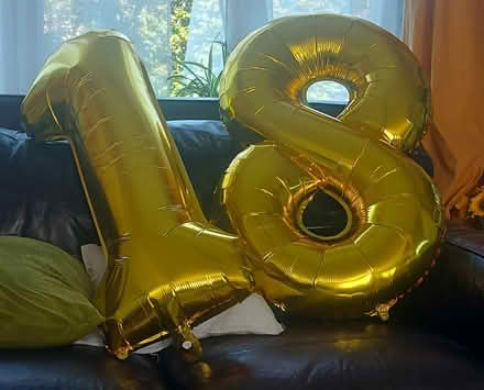 Photo of free 18th birthday backdrop and balloons (Havant) #1