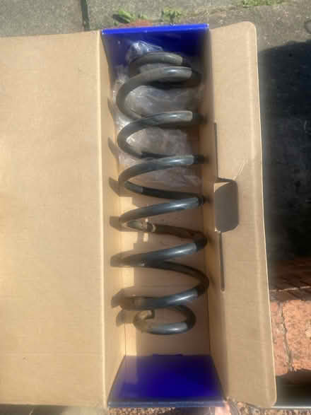 Photo of free Audi A3 P rear spring (K KY7) #1