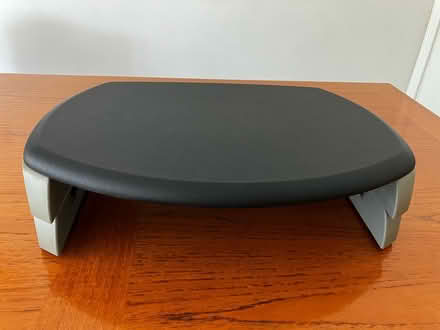 Photo of free Computer riser / stand (Chesham HP5) #1