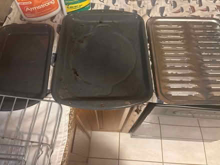 Photo of free Kitchen pans & things (Glen Burnie) #2