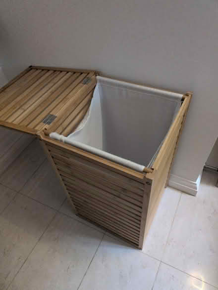 Photo of free Large laundry basket (EN11 - Hoddesdon) #2