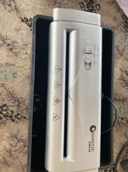 Photo of free A4 Paper shredder (Milton Malsor) #2