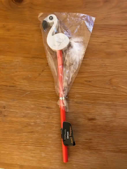 Photo of free Swan pencil topper with fluffy tail (Honor Oak/ Forest Hill SE23) #2