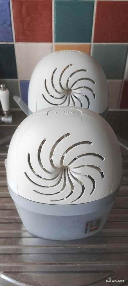 Photo of free Moisture trap x 2 (Eastbourne town centre) #3