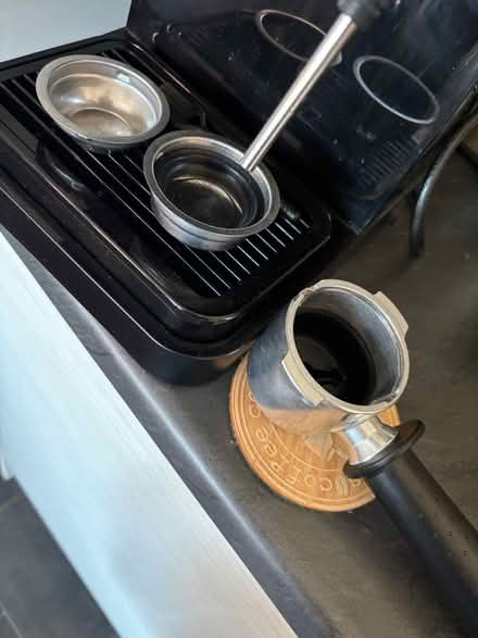 Photo of free DeLonghi coffee machine (East Kilbride) #2