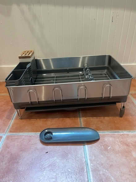 Photo of free simple human dish drying rack (Davis Sq) #1