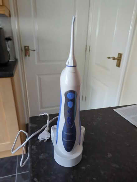 Photo of free Electric flosser (Lower Penwortham PR1) #1