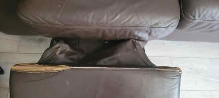 Photo of free Brown leather sofa (Broxbourne EN10) #3
