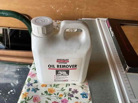 Photo of free Oil remover (Hitchin) #1