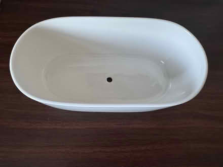 Photo of free White Ceramic Succulent Plant Pot (Upminster Bridge RM14) #2