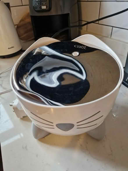 Photo of free Catit cat water fountain (Alexandra Park M16) #1