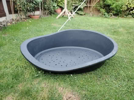 Photo of free Large dog bed (Horeshay) #1