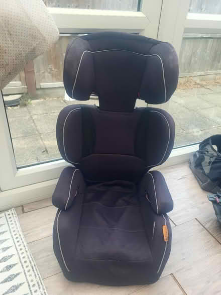 Photo of free Car seat (Pe19 6tg) #1