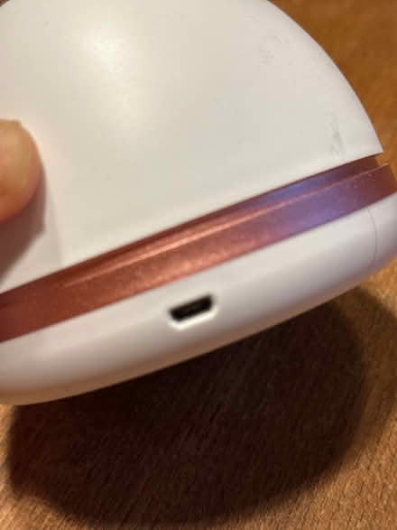 Photo of free Aroma diffuser (EH4 Craigleith) #2