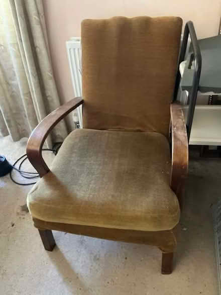 Photo of free Easy Chair - please rescue me! (Wilmslow SK9) #1