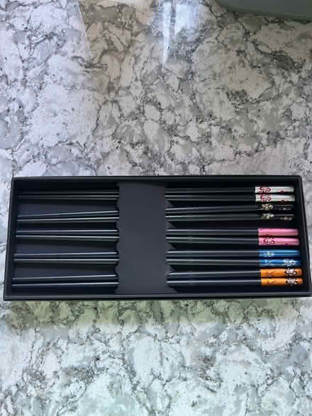 Photo of free Brand new pretty chopsticks and wooden entre dish (Wokingham RG40) #1