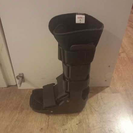 Photo of free Orthopaedic boot - small (Studley B80) #1