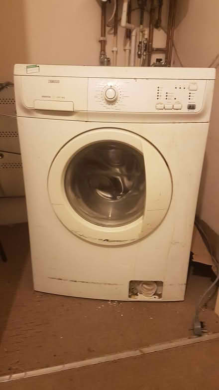 Photo of free Washing Machine (Barnsley Town Centre S70) #1