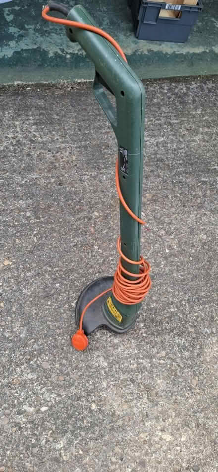 Photo of free Electric strimmer READ FULL DETAILS (Mansfield NG19) #3