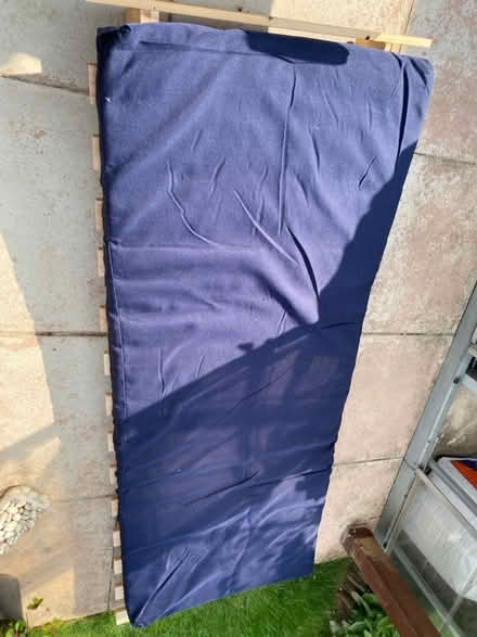 Photo of free Single bed (Woosehill RG41) #2