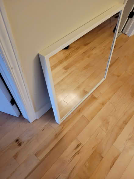 Photo of free Mirror (Montreal road and St Laurent) #1