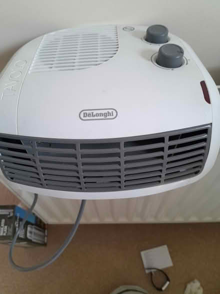 Photo of free De Longhi heater (Southsea PO4 0JZ) #1