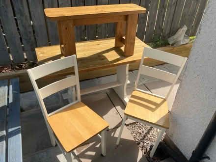 Photo of free Small kitchen table, chairs & bench (Lowther CA10) #1