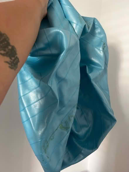 Photo of free Working yoga ball NO PUMP (Hendon NW4) #1