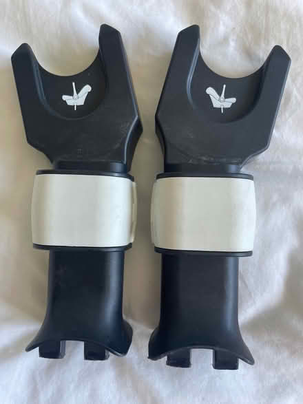 Photo of free Maxi Cosi Car Seat Adapter for Bugaboo Cameleon Pushchair (Chigwell IG7) #1