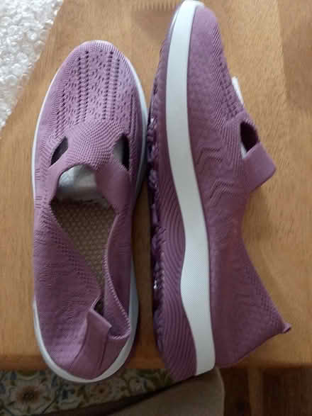 Photo of free Women's size 8 shoes (Butts hill area BA11) #1
