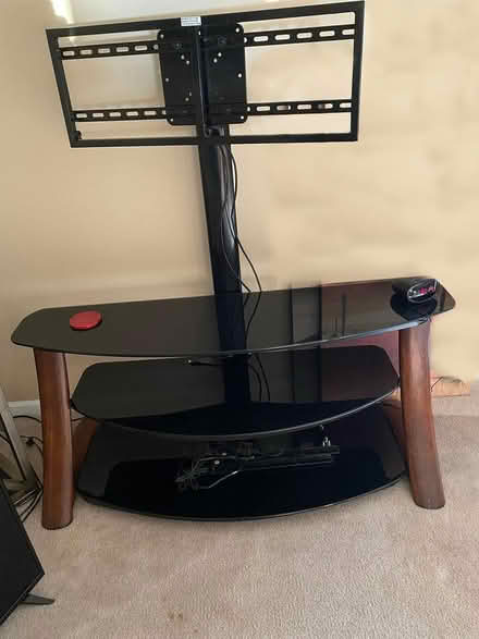 Photo of free TV stand / shelf (Fenton) #1