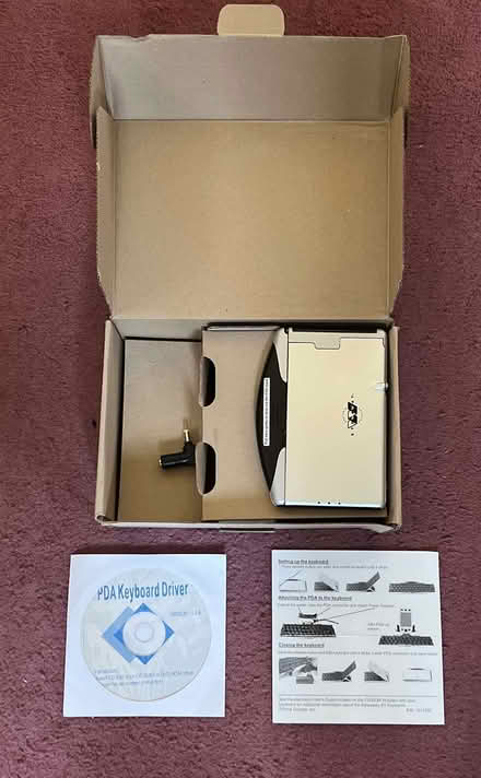 Photo of free O2 ph10a XDA Stowaway XT Portable PDA Keyboard (Fords Farm RG31) #4