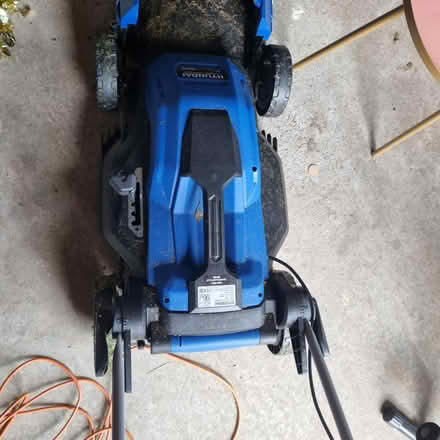 Photo of free Lawn Mower (CV6) #3