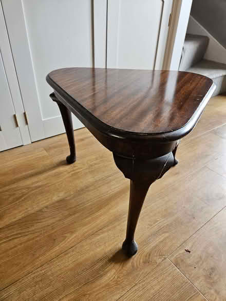 Photo of free Antique Small Corner side table (Chesham HP5) #1