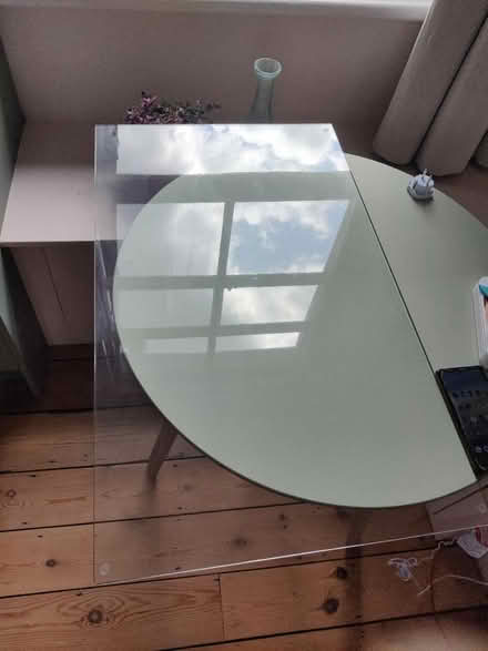 Photo of free Glass table top (SE24) #1