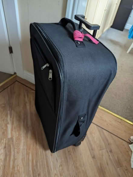 Photo of free Small cabin suitcase (Lower Penwortham PR1) #1