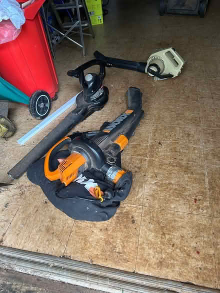 Photo of free Leaf blower (Crozet) #1