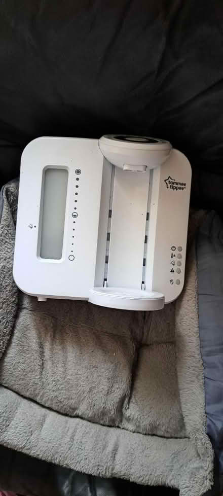 Photo of free Bottle prep machine (CR0) #1