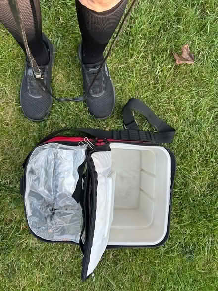 Photo of free Small Hot/Cold "Cooler" (Walled Lk: Maple & Decker) #2