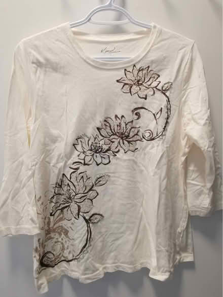 Photo of free T-shirt with beads and embroidery (Dow’s Lake) #1