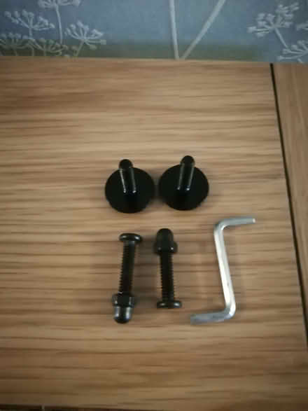 Photo of free Portable clothes rail on wheels (Chigwell IG7) #3