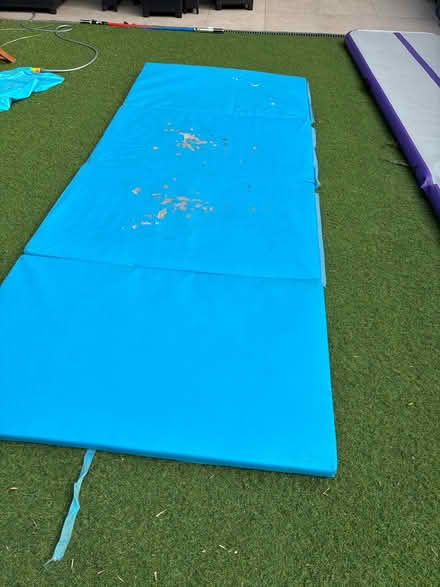 Photo of free folding gym mat (Furzedown Tooting) #2