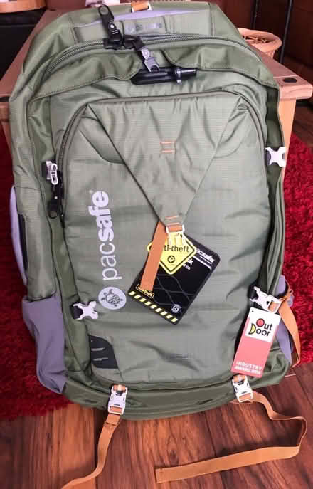 Photo of free Trekking Backpack (Disraeli HP13) #1