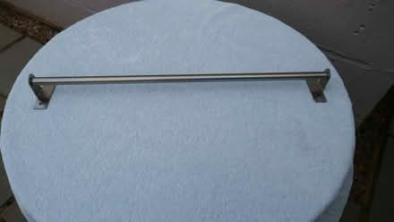 Photo of free ikea grundtal rail (Horsell GU21) #1