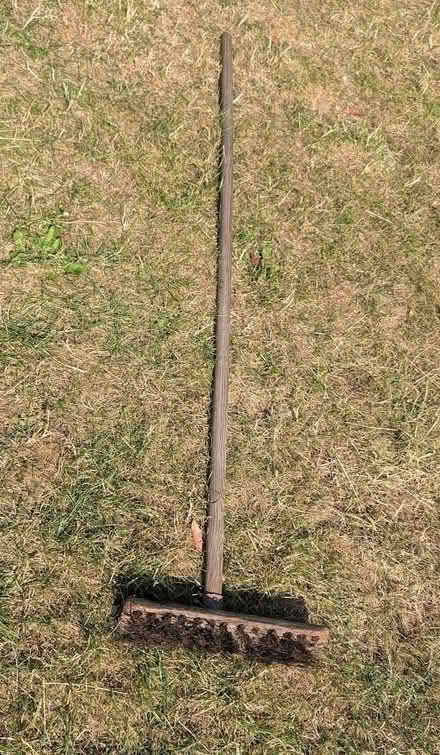 Photo of free Worn out wooden yard broom (Kennington OX1) #1