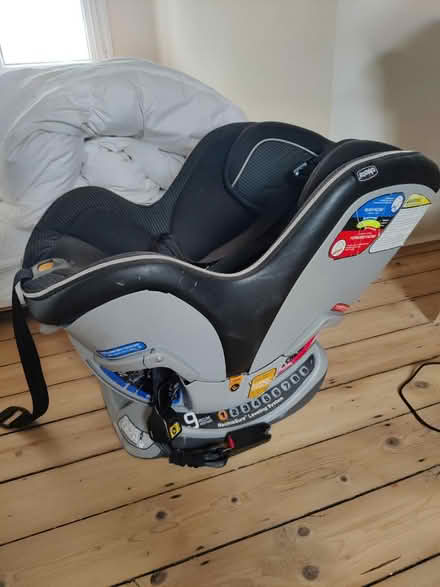 Photo of free Chicco NextFit - Car seat (SE24) #1