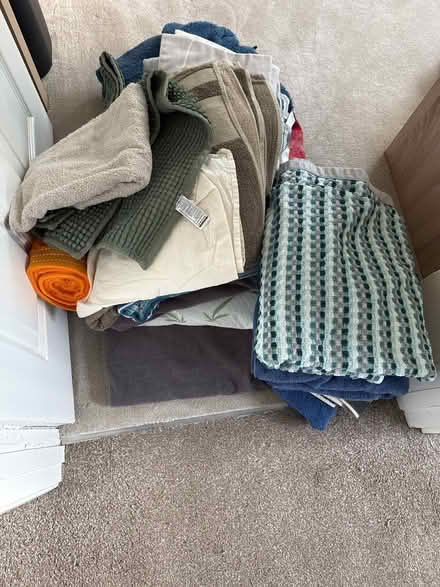Photo of free Towels and blankets (North Baddesley) #1