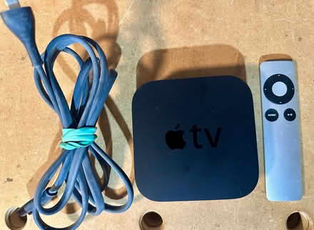 Photo of free Apple TV (3rd gen) (Deanza Oaks) #1