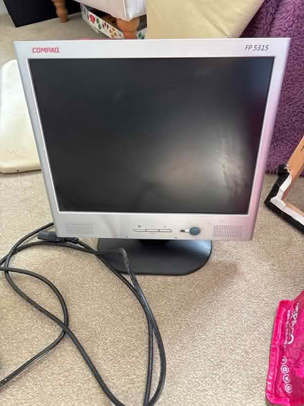 Photo of free Campaq computer screen (BR6 Pratts Bottom) #1